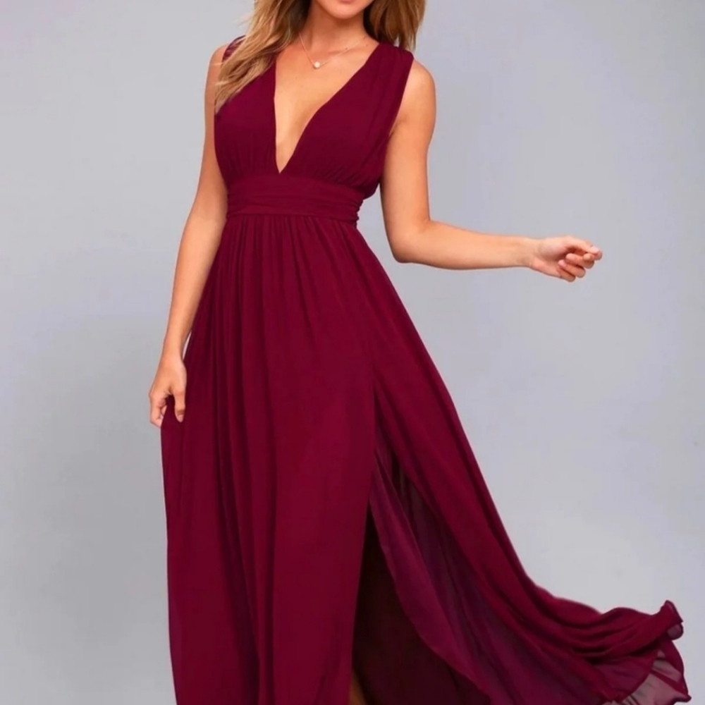Maroon Lulu's dress